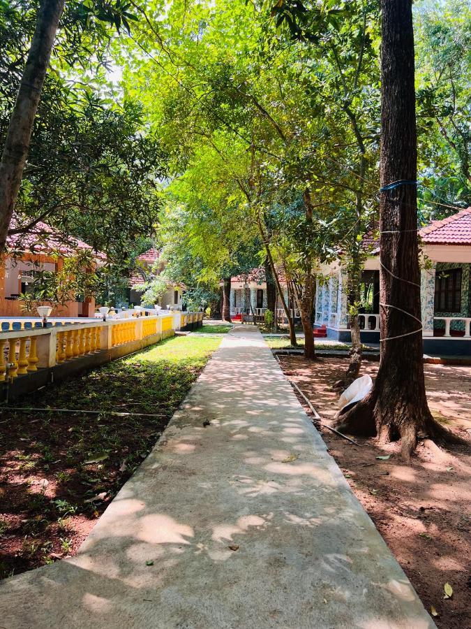 Surya Eco And Wedding Resort Thrissur المظهر الخارجي الصورة