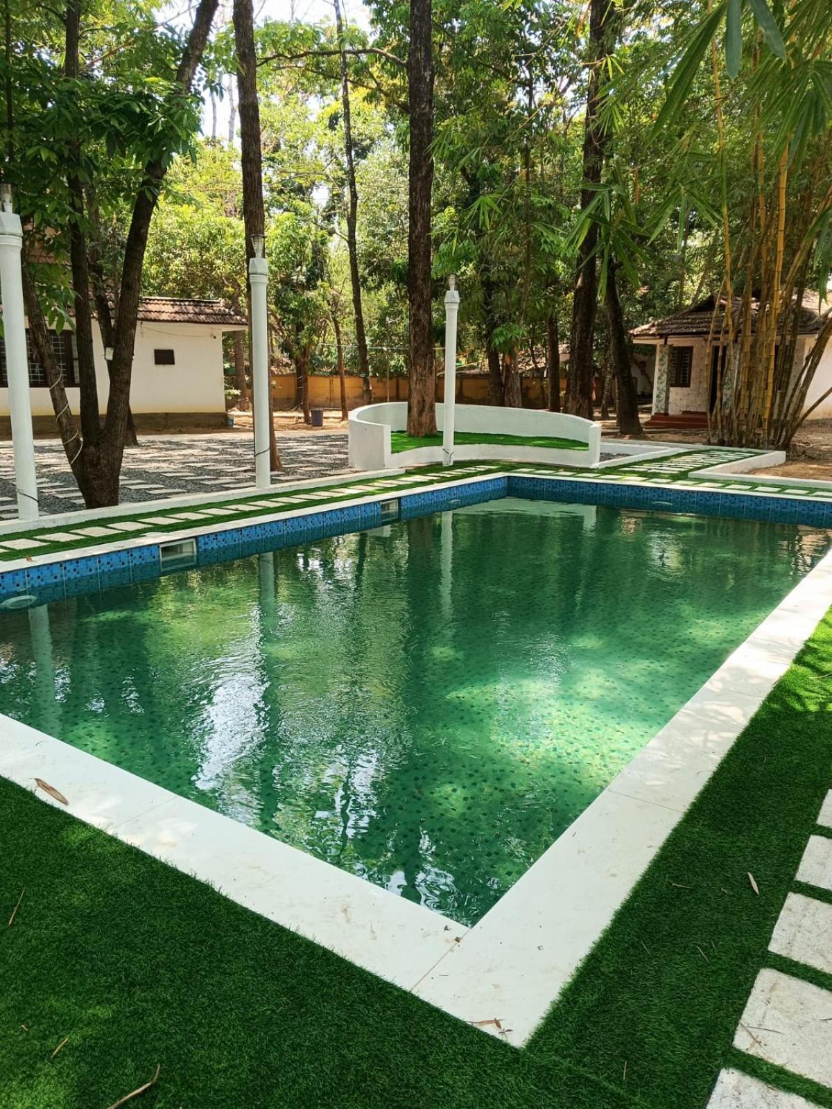 Surya Eco And Wedding Resort Thrissur المظهر الخارجي الصورة